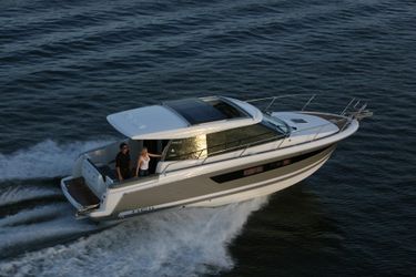 37' Jeanneau 2011 Yacht For Sale